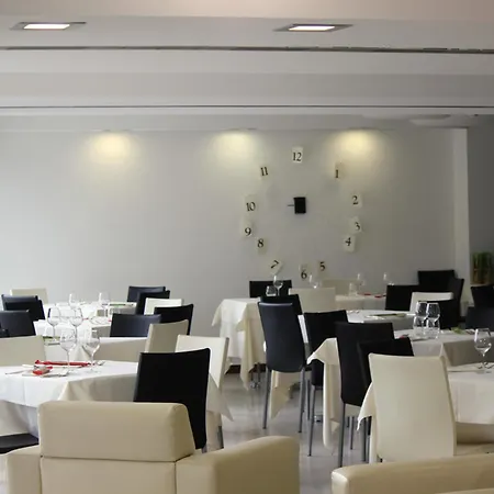 Mediterraneo Palace 4*