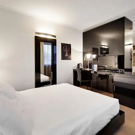 Mediterraneo Palace 4*
