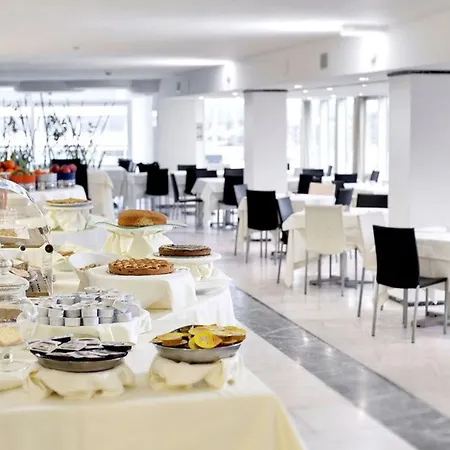 Mediterraneo Palace 4*