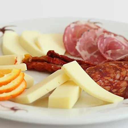 地中海皇宫酒店