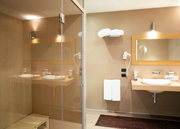 Hotel Mediterraneo Palace 4*