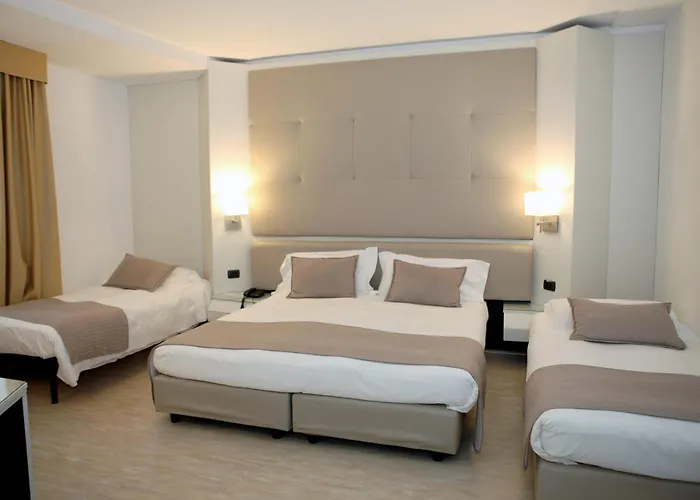 Mediterraneo Palace 4*