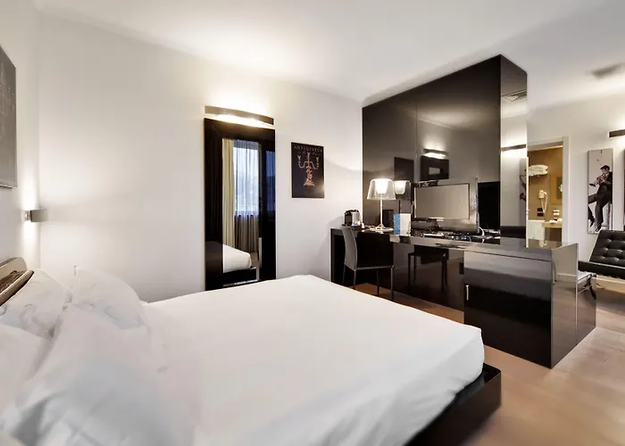 Mediterraneo Palace 4*