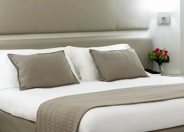 Mediterraneo Palace 4*