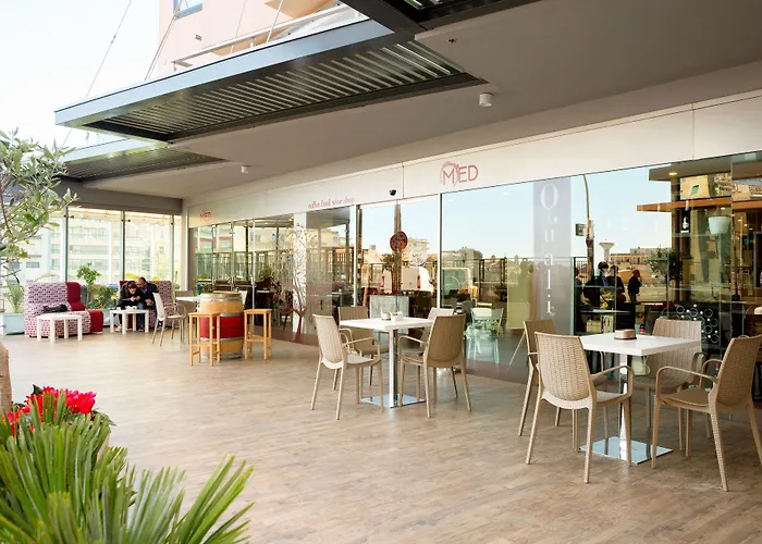 Mediterraneo Palace 4*